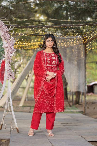 BANDHEJ PRINT SUIT SUITS