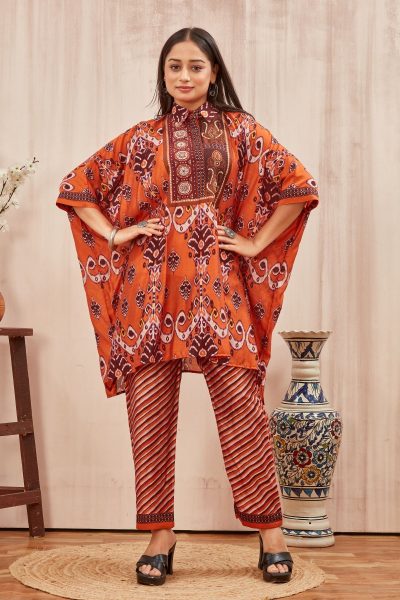 CHANDERI PRINTED KAFTAN WITH FINE COTTON  LINER PANT KAFTAN