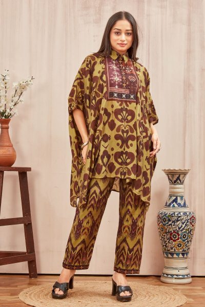CHANDERI PRINTED KAFTAN WITH FINE COTTON LINER PANT KAFTAN