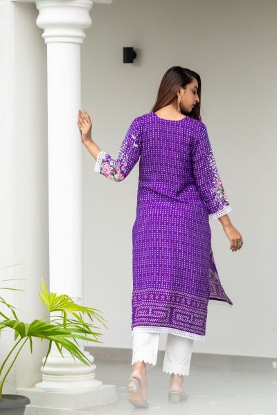 FLORAL PRINTED KURTA WITH TROUSER KURTA SET